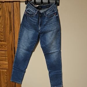 Judy Blue Medium Blue Boyfriend Jeans